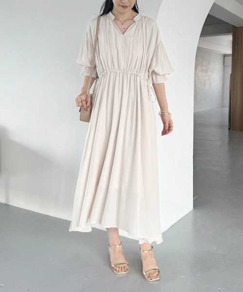 one after another NICE CLAUP（ワンアフターアナザーナイスクラップ）の「サイドリボンワンピース（ワンピース・レディース・アイボリー/ブラック/ピンクベージュ・SMALL/MEDIUM/LARGE）」の5枚目の写真