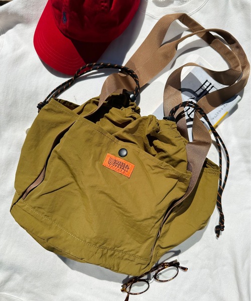 IO(イオ)(イオ)の「UNIVERSAL OVERALL / UO シンゲンブドウバッグM / UVO-188(ショルダーバッグ・レディース・ベージュ/グレー系その他/オリーブ/ブラック・ONESIZE)」の1枚目の写真