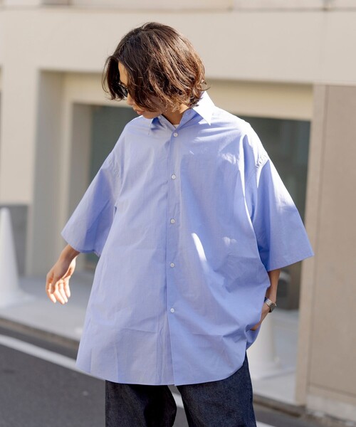 FREAK'S STORE(フリークスストア)の「限定展開 SUPER BIG S/S レギュラーカラーシャツ / ビッグシルエット(シャツ/ブラウス・メンズ・ブルー系その他/ホワイト系その他/サックスブルー/オリーブ/ベージュ/ブラック/チャコールグレー/ホワイト・SMALL/MEDIUM/LARGE)」の14枚目の写真