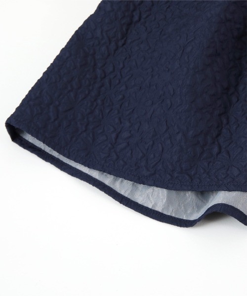 titivate(ティティベイト)の「フラワージャガードキャミソールトップス(キャミソール・レディース・ネイビー/ブラック/アイボリー・M)」の13枚目の写真