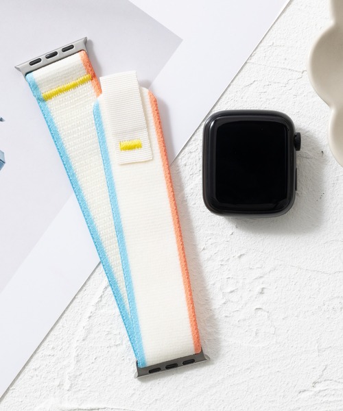 emonique(エモニーク)の「ナイロン製 Apple Watch バンド スマートウォッチバンド【38/40/41/42/44/45/49mm対応】(デジタル腕時計・メンズ・グレー系その他/グレー/オレンジ/オフホワイト/その他1/アーミー/レインボー/チャコールグレー/ライトグレー/その他2/ブラック/グレー系その他3/ワインレッド/ホワイト/グレー系その他2/ダークブルー/マルチ/ネイビー・38/42)」の2枚目の写真