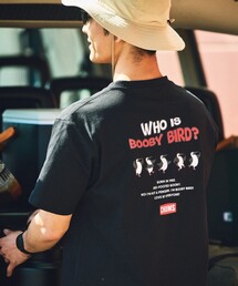 FREAK'S STORE | 限定展開 CHUMS×FREAK'S STORE/チャムス 別注 バックプリント クルーネックTシャツ/WHO IS BOOBY BIRD(Tシャツ/カットソー)
