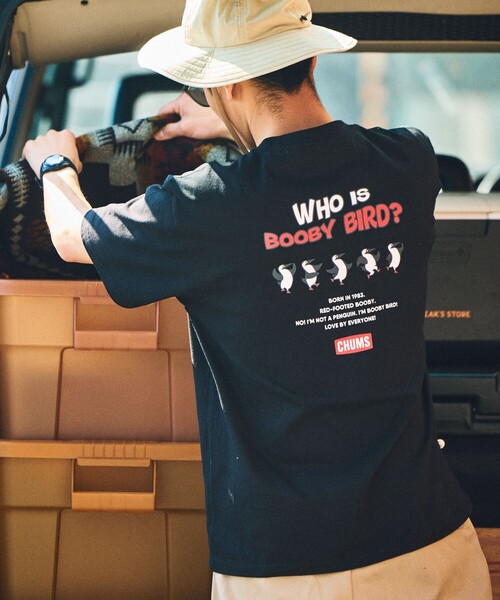 FREAK'S STORE(フリークスストア)の「限定展開 CHUMS×FREAK'S STORE/チャムス 別注 バックプリント クルーネックTシャツ/WHO IS BOOBY BIRD(Tシャツ/カットソー・メンズ・サックスブルー/ブラック/ホワイト/ベージュ・MEDIUM/LARGE/SMALL/X-LARGE)」の9枚目の写真