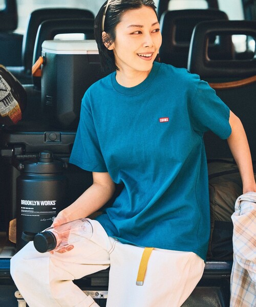 FREAK'S STORE(フリークスストア)の「限定展開 CHUMS×FREAK'S STORE/チャムス 別注 バックプリント クルーネックTシャツ/WHO IS BOOBY BIRD(Tシャツ/カットソー・メンズ・サックスブルー/ブラック/ホワイト/ベージュ・MEDIUM/LARGE/SMALL/X-LARGE)」の16枚目の写真