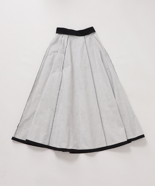 Noble（ノーブル）の「アルチザンフラワープリントフレア