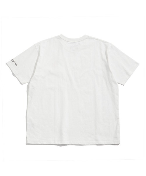 Manhattan Portage（マンハッタンポーテージ）の「Short Sleeve Print T-Shirt（Tシャツ/カットソー・メンズ・ブラック/レッド/ホワイト・SMALL/LARGE/MEDIUM/X-LARGE）」の4枚目の写真