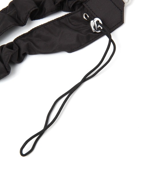 studio CLIP（スタディオクリップ）の「フリルドロストスマホショルダー（スマホグッズ・レディース・ベージュ/ブラック/カーキ・FREE）」の7枚目の写真