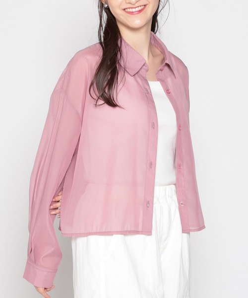 Honeys(ハニーズ)の「ショート丈シアーシャツ(シャツ/ブラウス・レディース・ホワイト/ライトグレー/ブラック/サックスブルー/イエロー/パープル/ピンク/モカ/スミクロ・SS/S/M/L)」の9枚目の写真