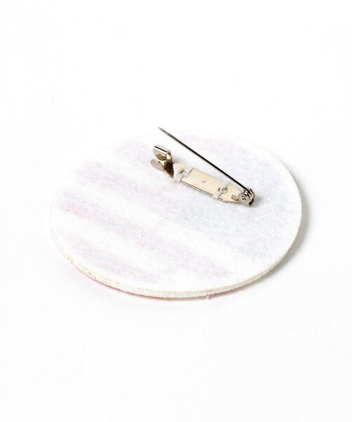 BEAMS BOY（ビームスボーイ）の「SOFT CREAM / PATCH BADGE（ブローチ/コサージュ・レディース・ネイビー/その他/ブラック・ONE SIZE）」の10枚目の写真
