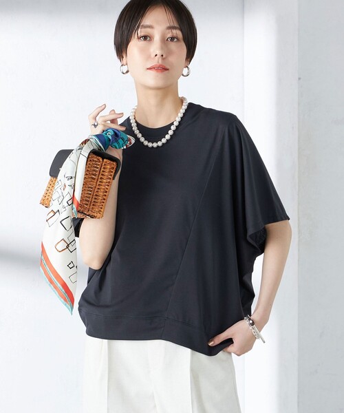 SHIPS(シップス)の「assiette:〈手洗い可能〉プレミアム 天竺 ワイド(Tシャツ/カットソー・レディース・ピンク系その他/ホワイト系その他/キャメル/ネイビー/ブラック・ONE SIZE)」の3枚目の写真