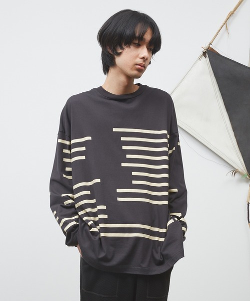 Dulcamara（ドゥルカマラ）の「グリッチボーダーロンT（Tシャツ/カットソー・メンズ・アイボリー/チャコールグレー/ブルー・0/1）」の2枚目の写真