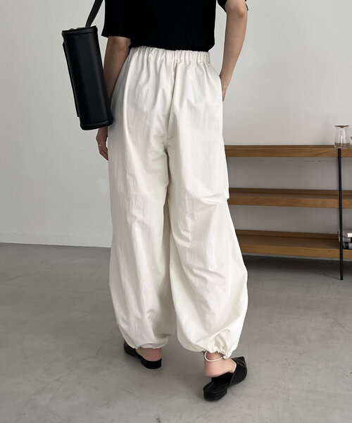 CAPRICIEUX LE'MAGE（カプリシューレマージュ）の「パラシュートパンツ（その他パンツ・レディース・ブラック/ホワイト・38/36）」の8枚目の写真