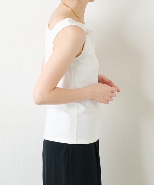 COLLAGE GALLARDAGALANTE（コラージュガリャルダガランテ）の「C′NOTE/シアー切替スクエアタンクトップ（タンクトップ・レディース・チャコールグレー/ホワイト/ライトグレー/ネイビー/ブラック系1/ブルー/ホワイト系その他・FREE）」の14枚目の写真