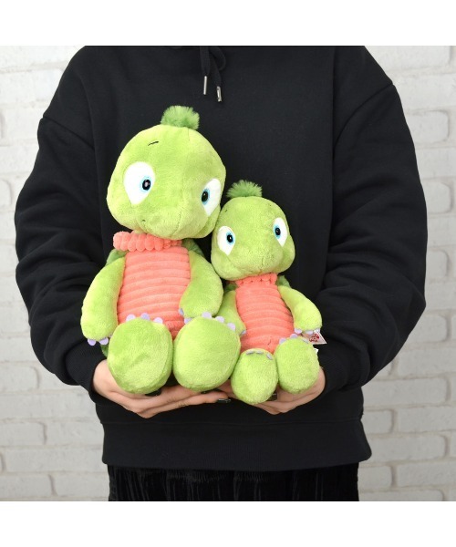 nici(ニキ)の「NICI/サンセットドリーム2024 タートル タテウス ぬいぐるみ 25cm(おもちゃ・レディース・グリーン・ONE SIZE)」の5枚目の写真