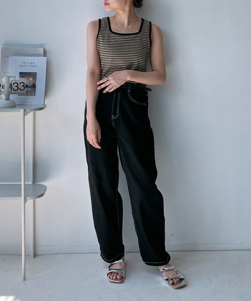AS KNOW AS plus(アズノゥアズプラス)の「◎ハニカム柄ジャガードニットタンクトップ(タンクトップ・レディース・オレンジ/グレー/ブラック/ライトブルー・FREE)」の6枚目の写真