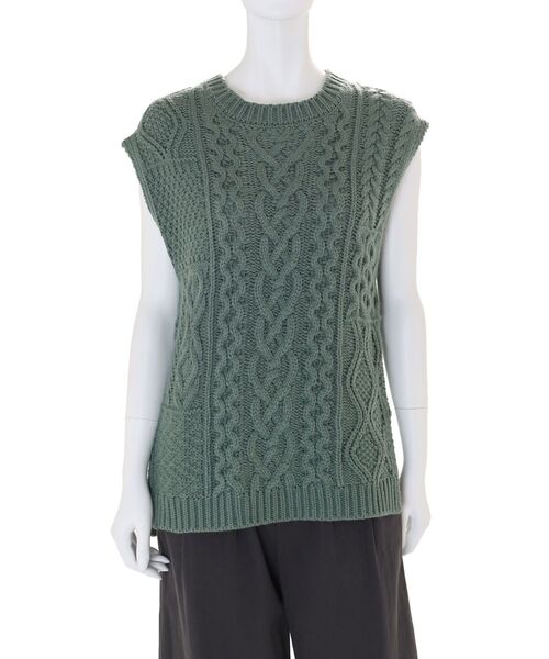 Ungrid(アングリッド)の「【WEB限定】パッチワークケーブルニットベスト(ベスト・レディース・チャコールグレー/アイボリー/グリーン・FREE)」の4枚目の写真