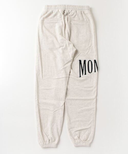 RE730（アールイーセブンサーティー）の「【RE730】ワッペン付きジョガーパンツ　ユニセックス（その他パンツ・メンズ・ブラック/アイボリー/オレンジ/ブルー・LARGE/MEDIUM/SMALL）」の5枚目の写真