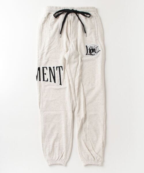 RE730（アールイーセブンサーティー）の「【RE730】ワッペン付きジョガーパンツ　ユニセックス（その他パンツ・メンズ・ブラック/アイボリー/オレンジ/ブルー・LARGE/MEDIUM/SMALL）」の19枚目の写真