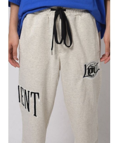 【セール】【RE730】ワッペン付きジョガーパンツ ユニセックス(その他パンツ)|RE730(アールイーセブンサーティー) 【セール】【RE730】ワッペン付きジョガーパンツ ユニセックス(その他パンツ)|RE730(アールイーセブンサーティー)