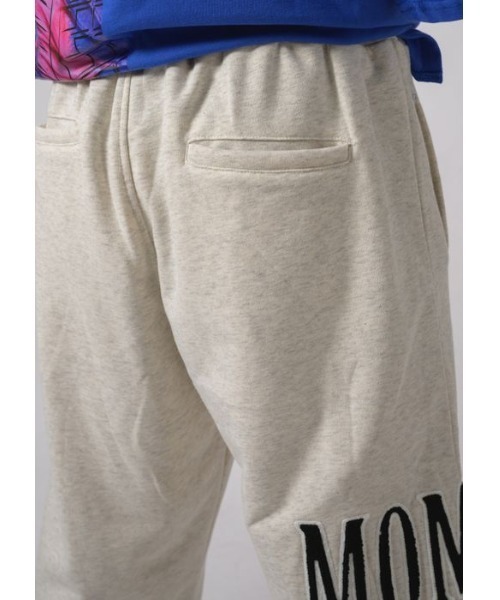 【セール】【RE730】ワッペン付きジョガーパンツ ユニセックス(その他パンツ)|RE730(アールイーセブンサーティー) 【セール】【RE730】ワッペン付きジョガーパンツ ユニセックス(その他パンツ)|RE730(アールイーセブンサーティー)