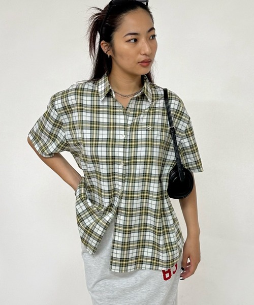 WHO'S WHO gallery(フーズフーギャラリー)の「アソートショートスリーブデザインシャツ(シャツ/ブラウス・レディース・サックスブルー/ブルー/オフホワイト/グリーン系その他2/ネイビー/ホワイト系その他/ホワイト系1/ブルー系その他2/ブルー系その他3/グリーン系その他3/ホワイト系その他2・FREE/LARGE)」の4枚目の写真