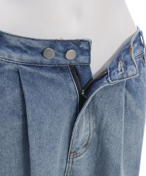 clear（クリア）の「カーゴデニムパンツ≪2024AW新作≫（デニムパンツ・レディース・ライトブルー/ブラック・M/S）」の8枚目の写真