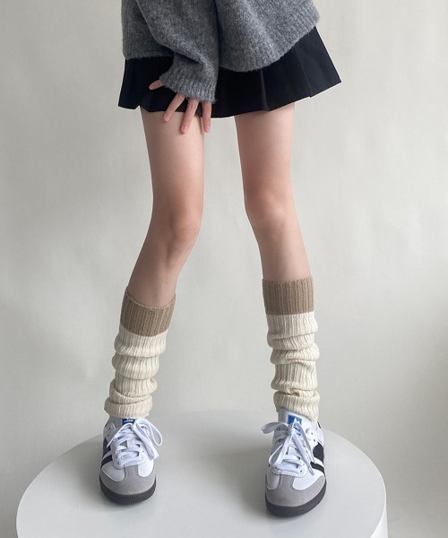 Miniministore(ミニミニストア)の「レッグウォーマー 配色靴下 レディース(ソックス/靴下・レディース・ベージュ/グレー/ブラック/アイボリー・FREE)」の17枚目の写真