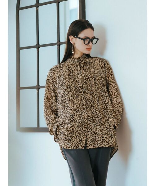 Editt by YECCA VECCA(エディットバイイェッカヴェッカ)の「フリルデザインロングシャツ(シャツ/ブラウス・レディース・ブラック/レオパード・FREE)」の3枚目の写真