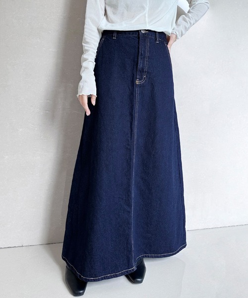 Doux Belle(ドゥーベル)の「フレアロングデニムスカート(スカート・レディース・ワンウォッシュ/ブルー/ネイビー・SMALL/MEDIUM/LARGE/X-LARGE)」の12枚目の写真