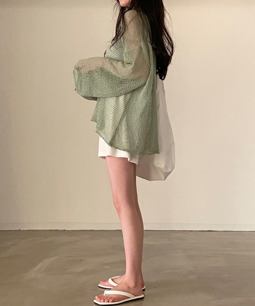 INASTUDIOS(イーナストゥディオス)の「透け感が美しい シアーニットトップス(ニット/セーター・レディース・グリーン/ブルーグレー/アイボリー・FREE)」の5枚目の写真