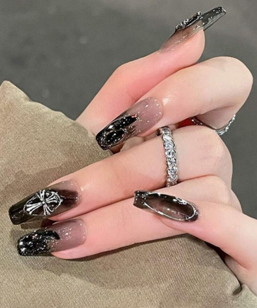 almo（アルモ）の「ネイルチップ(se)（ネイルシール/ネイルチップ・レディース・その他1/その他5/その他4/その他3/その他2/その他6/その他7/その他8/その他10/その他9/その他11/その他16/その他12/その他13/その他14/その他15・FREE）」の4枚目の写真