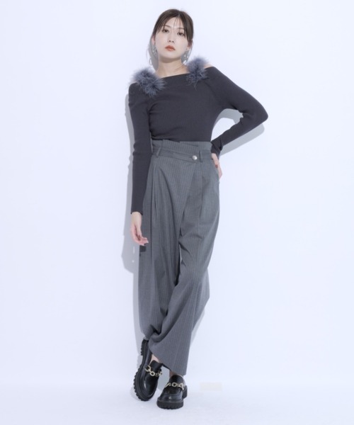 Mystrada(マイストラーダ)の「フェザーオフショルニット(ニット/セーター・レディース・ピンク/ボルドー/チャコールグレー/ダークブラウン・38)」の7枚目の写真