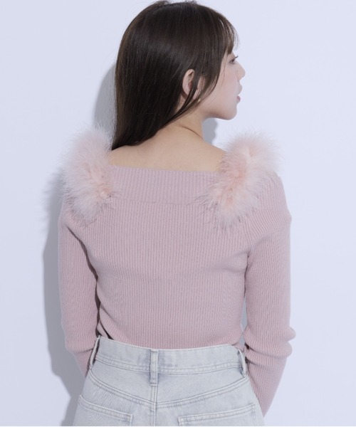 Mystrada(マイストラーダ)の「フェザーオフショルニット(ニット/セーター・レディース・ピンク/ボルドー/チャコールグレー/ダークブラウン・38)」の11枚目の写真