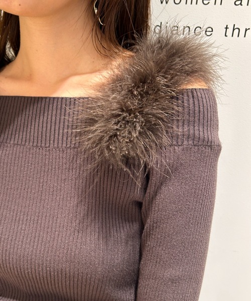 Mystrada(マイストラーダ)の「フェザーオフショルニット(ニット/セーター・レディース・ピンク/ボルドー/チャコールグレー/ダークブラウン・38)」の22枚目の写真