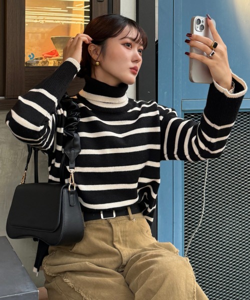 efill（エフィル）の「ハイネック　ボーダー　ニット（ニット/セーター・レディース・ベージュ/ブラック・FREE）」の12枚目の写真