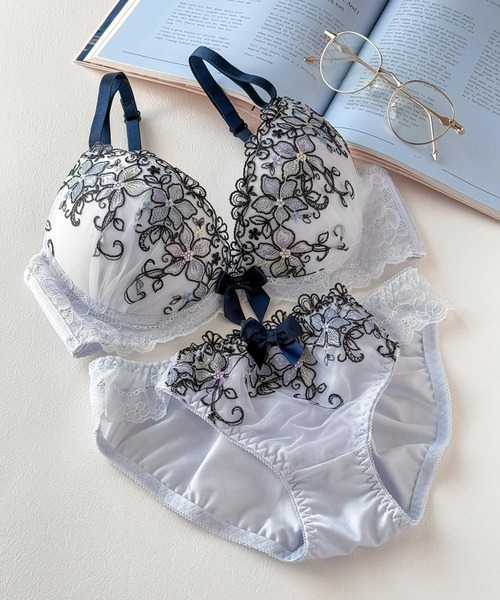 ブラ＆ショーツセット Bra&shorts（ブラ&ショーツ）｜fran de lingerie