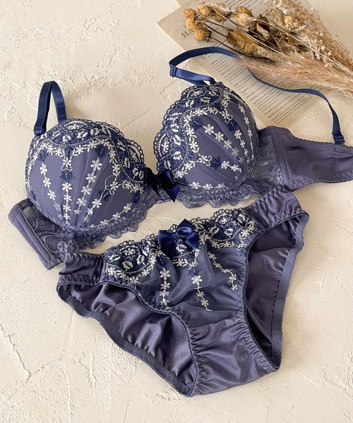 ブラ＆ショーツセット Bra&shorts（ブラ&ショーツ）｜fran de lingerie