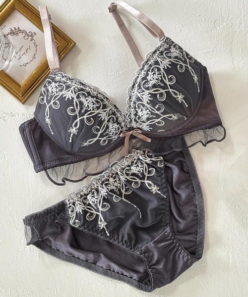 ブラ＆ショーツセット Bra&shorts（ブラ&ショーツ）｜fran de lingerie