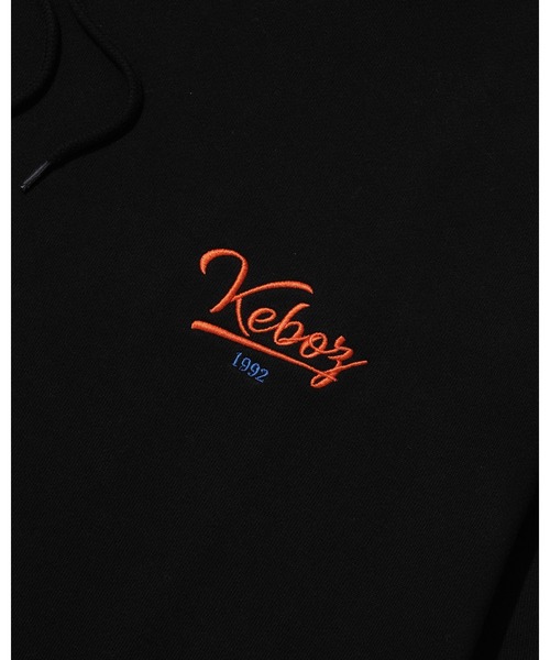 KEBOZ（ケボズ）の「ICON LOGO SWEAT HOODIE（パーカー・メンズ・ブルーグレー/ブラック/グレー/ブルー/ブラウン・M/L/XL/2XL）」の15枚目の写真