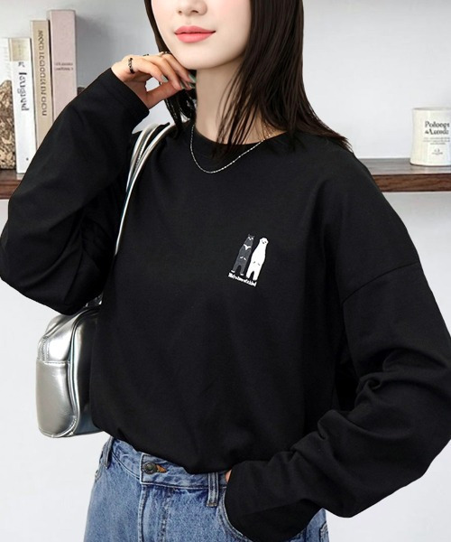 Candlestick(キャンドルスティック)の「ワイドシルエット シンプル 刺繍 ロゴ ロンT(Tシャツ/カットソー・レディース・ブラック系2/ダークグリーン/ホワイト系/ホワイト系2/ブラック/ブラウン系/サックスブルー/スミクロ/ブラック系/モカ/ホワイト/ブラック系3/グレー系/ブラック系7/ブラック系6/ホワイト系4/ホワイト系3/ホワイト系1/ブラック系5/バーガンディー/ブラック系1/ブラック系4/ホワイト系5/ブラック系8/ブラック系9/ホワイト系6・M/L/LL)」の19枚目の写真