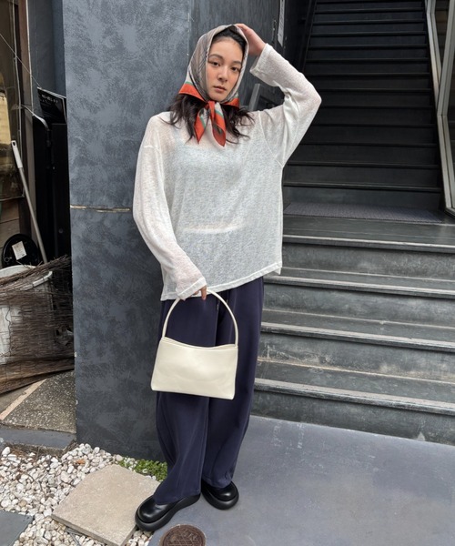 FUULLY STUDIO(フーリィーステューディオ)の「ベーシックスクエアミニバッグ(ハンドバッグ・レディース・レッド/ブラック/アイボリー・FREE)」の8枚目の写真