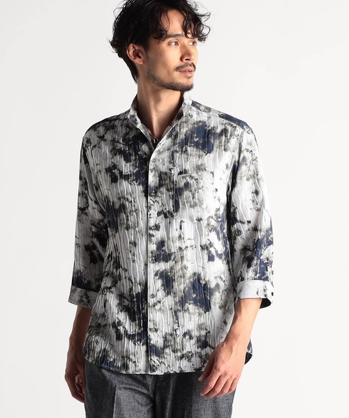 NICOLE CLUB FOR MEN(ニコルクラブフォーメン)の「アラカルトプリント 7分袖ショートスタンドカラーシャツ(シャツ/ブラウス・メンズ・オフホワイト/ブラック系/ブラック/ホワイト系・LARGE/MEDIUM/X-LARGE)」の2枚目の写真