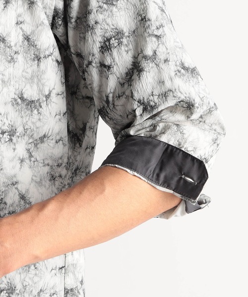 NICOLE CLUB FOR MEN(ニコルクラブフォーメン)の「アラカルトプリント 7分袖ショートスタンドカラーシャツ(シャツ/ブラウス・メンズ・オフホワイト/ブラック系/ブラック/ホワイト系・LARGE/MEDIUM/X-LARGE)」の14枚目の写真