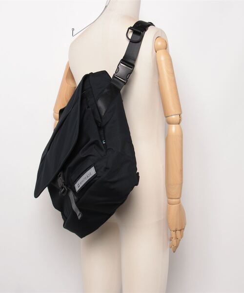 WHITEAGE（ホワイタージュ）MOD.NAVY Messenger Bag L