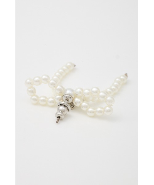 SLY（スライ）の「RIBBON CHARM P/EARRING リボン チャーム ピアス（ピアス（両耳用）・レディース・クリア/シルバー/ホワイト・FREE）」の6枚目の写真