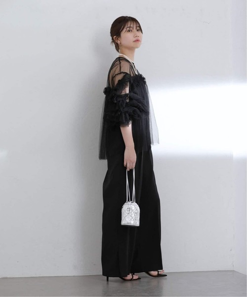 La TOTALITE(ラトータリテ)の「《追加2》デコラティブチュールトップス(シャツ/ブラウス・レディース・ライトグリーン/チャコールグレー/ベージュ/ブラック・FREE)」の6枚目の写真