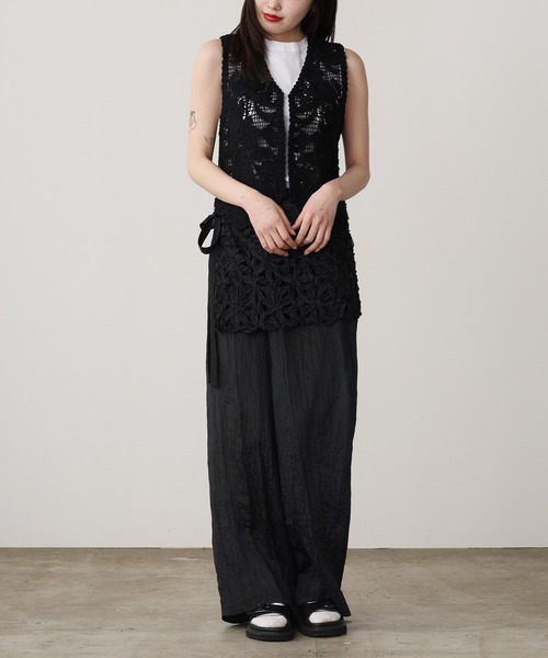 ADAWAS（アダワズ）の「ADAWAS/アダワス LILY EMBROIDERY V-NECK VEST Vネックベスト（ベスト・レディース・ホワイト/ブラック/ミント・ONE SIZE）」の17枚目の写真