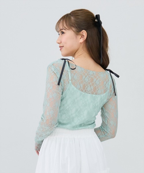 REDYAZEL（レディアゼル）の「サテンリボンショルダーレーストップス（Tシャツ/カットソー・レディース・ブラック/オフホワイト/ブルー・FREE）」の13枚目の写真