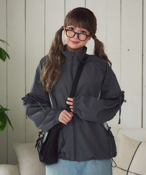 kutir（クティール）の「レース切り替えチェックフリルリボンナイロン