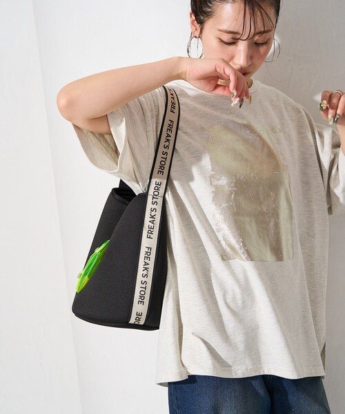 FREAK'S STORE（フリークスストア）の「限定展開　FREAK'S STORE テープ ワンハンドル バッグ（ハンドバッグ・レディース・イエロー/グレー/ブラック・ONE SIZE）」の5枚目の写真